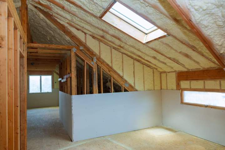 Rénovation toiture isolation Fontainebleau